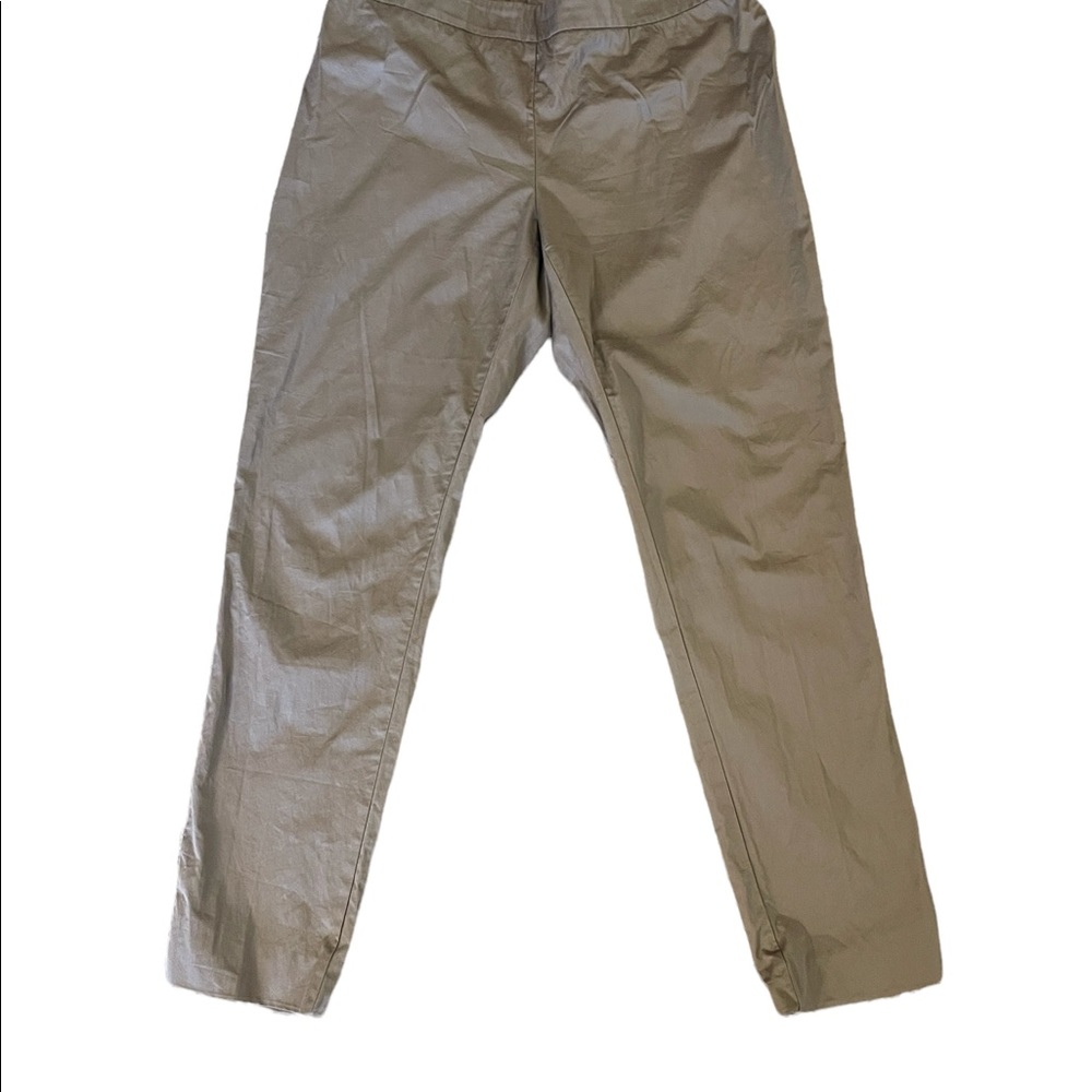 Nice classy good quality pants.